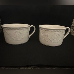 Mikasa Plaza Lane Coffee/Tea Cups